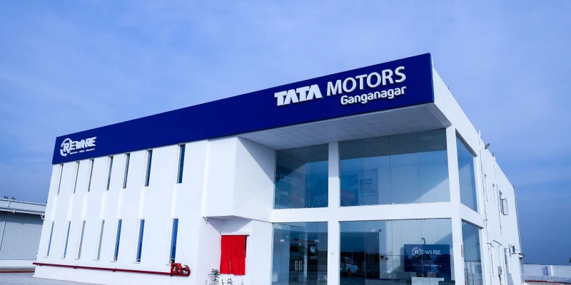 Product Designer working on automotive UX/UI at Tata Motors.